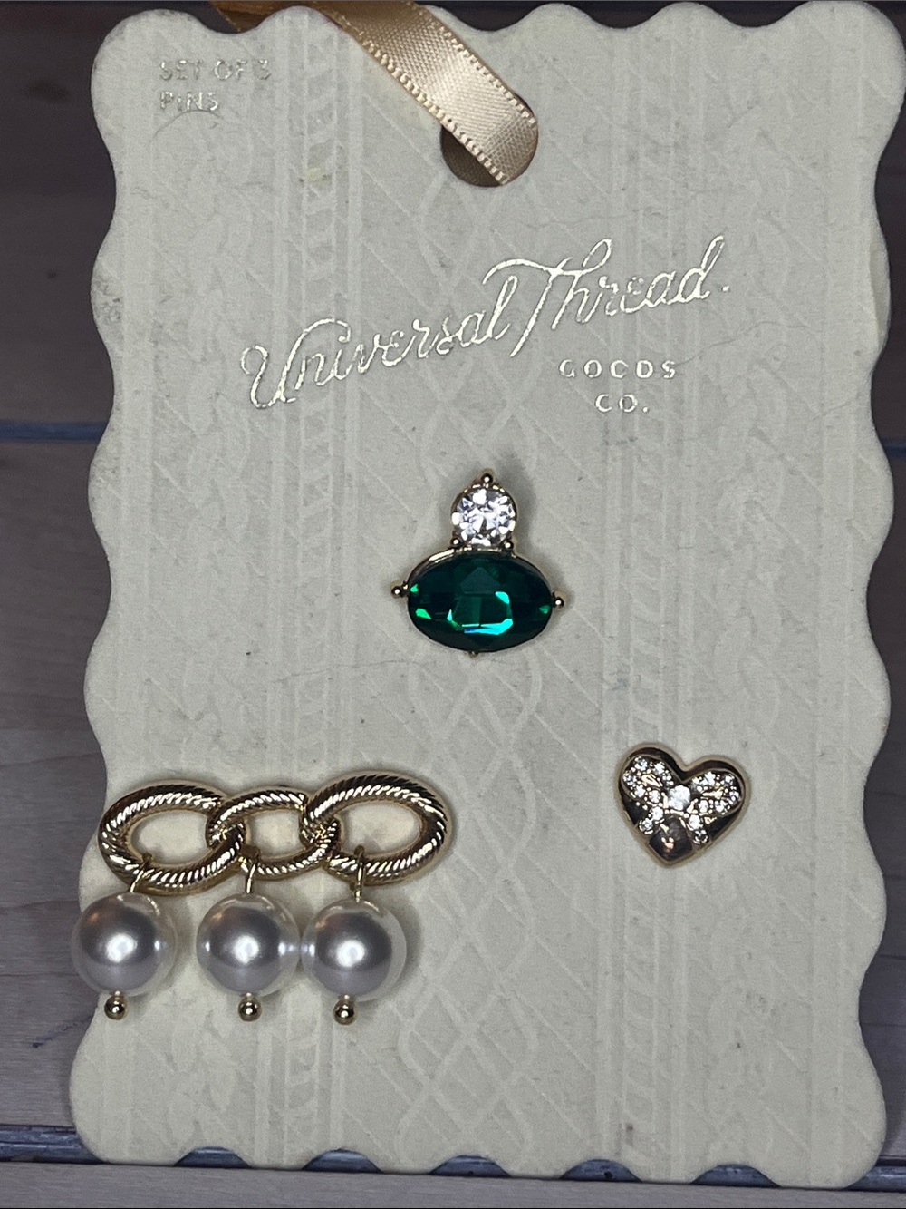 Set of 3 Pins by Universal Thread